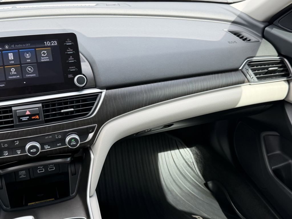Used 2022 Honda Accord EX-L image 15