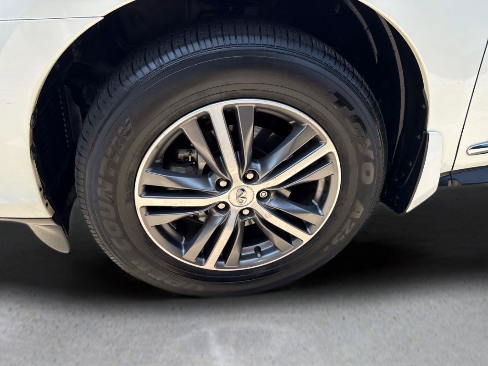 Used 2020 INFINITI QX60 Luxe w/ Essential Package AWD/4WD image 3