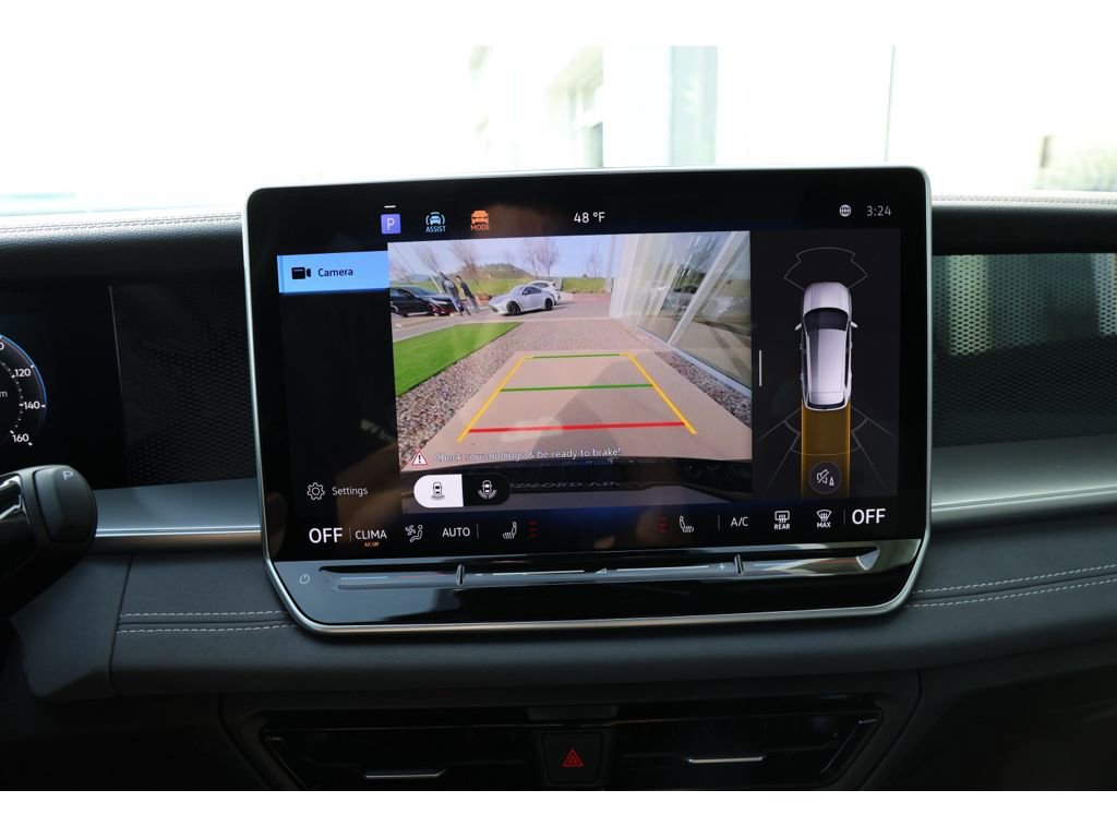 New 2026 Volkswagen Tiguan SE R-Line image 18