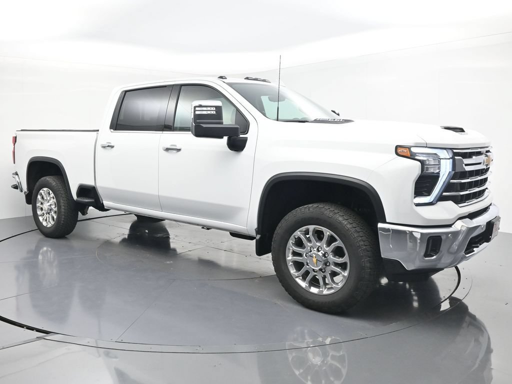 Used 2025 Chevrolet Silverado 2500 LTZ w/ LTZ Premium Package AWD/4WD image 7