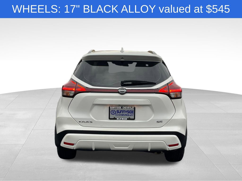 Used 2024 Nissan Kicks SR w/ SR Premium Package image 3