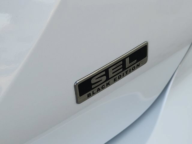 Used 2024 Mitsubishi Outlander SEL FWD image 10