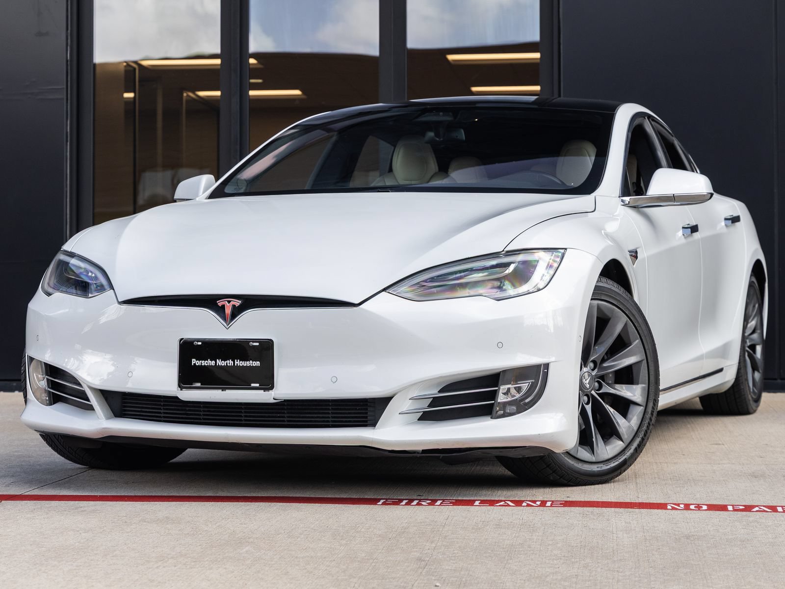Used 2020 Tesla Model S Long Range AWD/4WD video 1