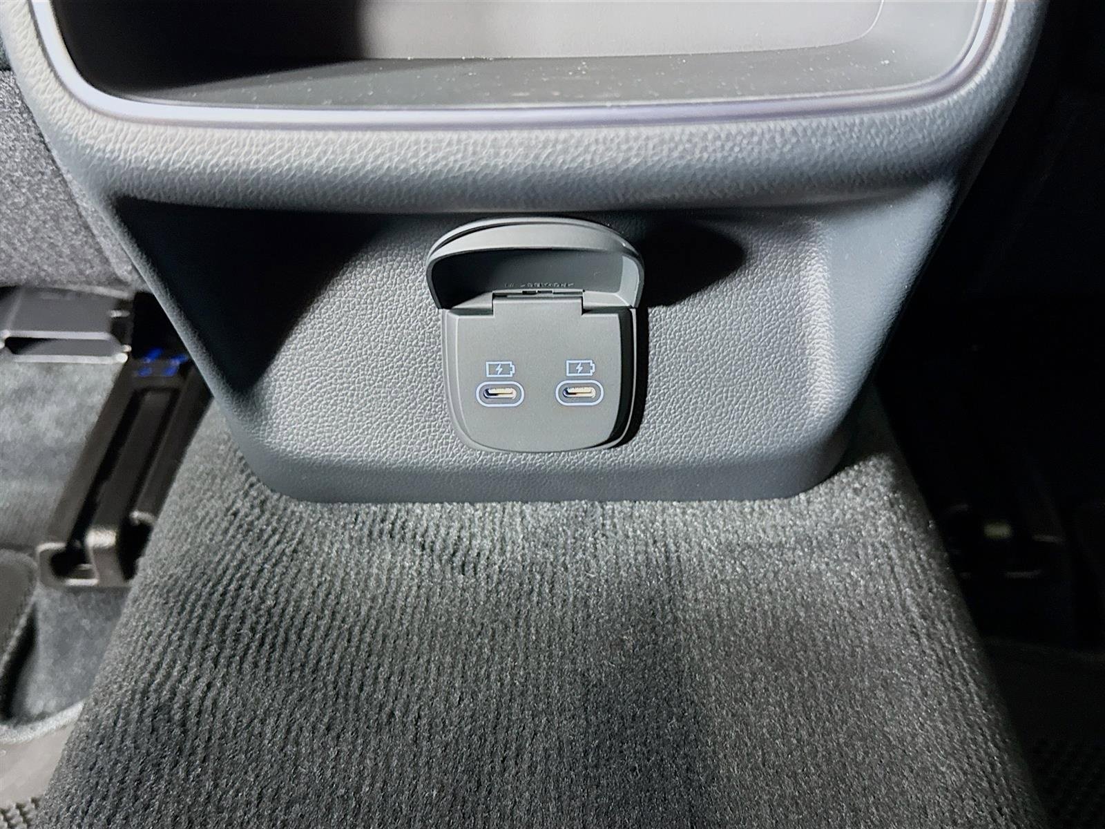 New 2026 Genesis GV70 2.5T Advanced image 28