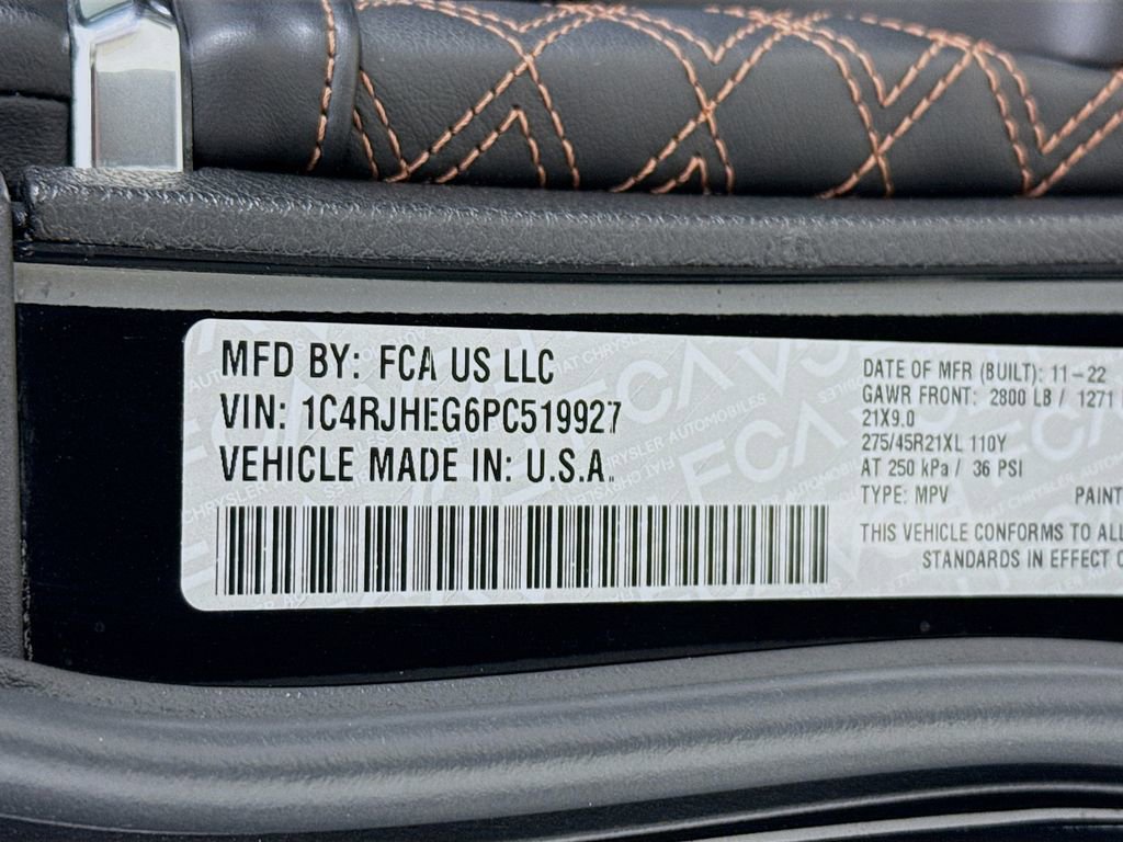 Used 2023 Jeep Grand Cherokee Summit image 37