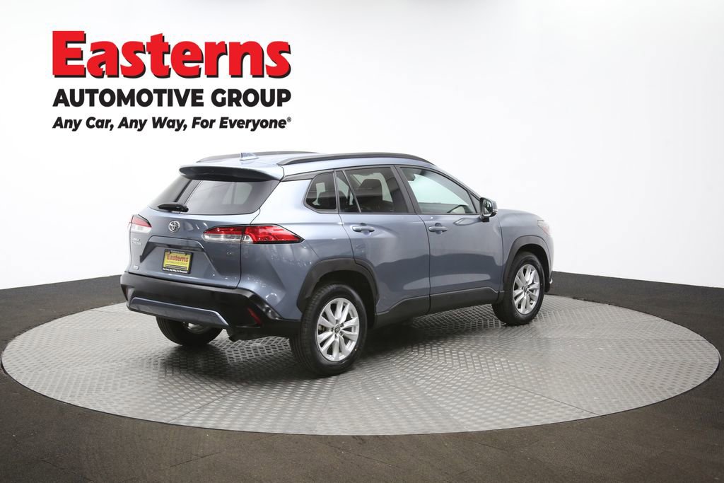 Used 2024 Toyota Corolla Cross LE image 38