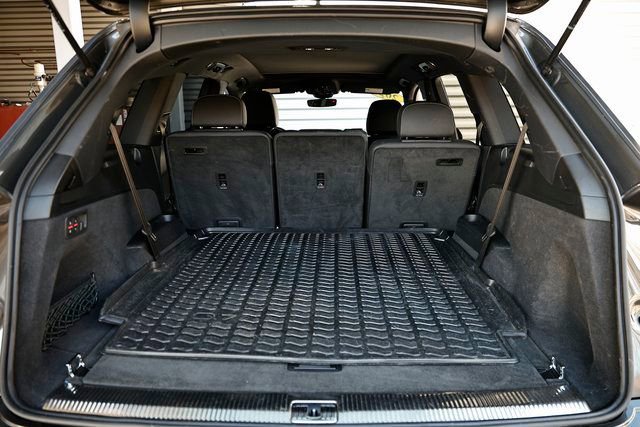 Used 2025 Audi Q7 3.0T Premium w/ Convenience Package image 30