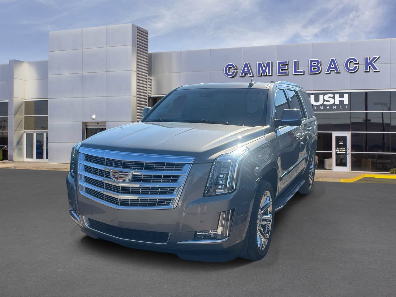 Used 2019 Cadillac Escalade Luxury w/ LPO, Radiant Package AWD/4WD image 15