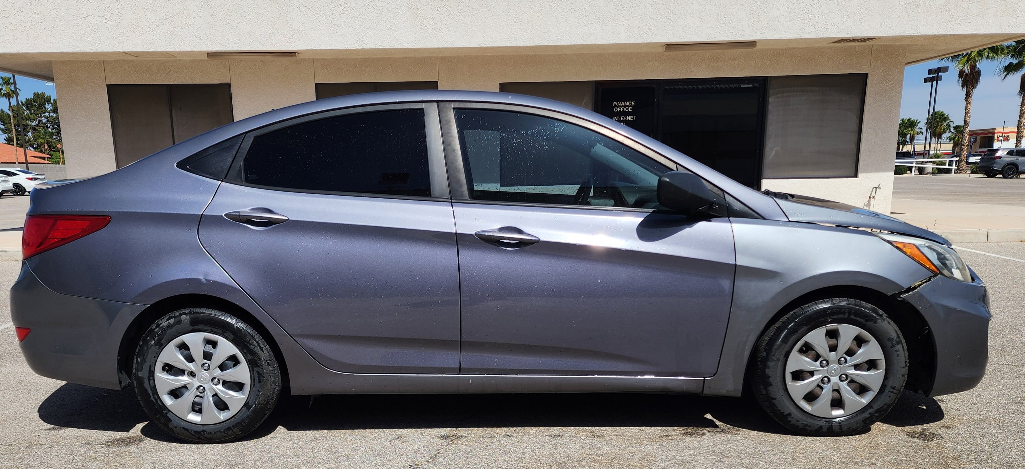 Used 2017 Hyundai Accent SE FWD image 3