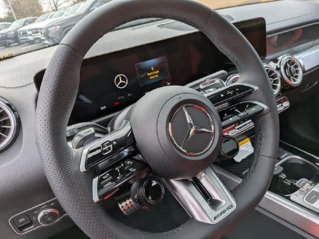 Used 2026 Mercedes-Benz GLB 35 AMG 4MATIC image 21