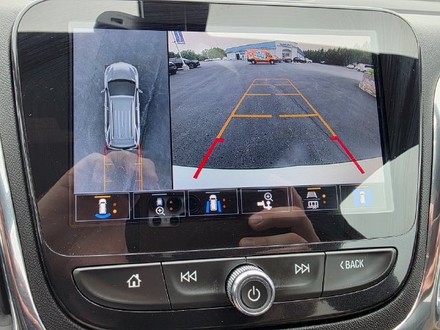 Used 2023 Chevrolet Equinox Premier AWD/4WD image 30