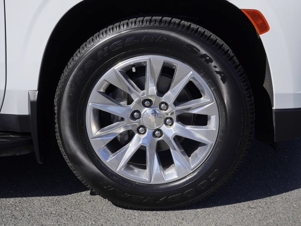 Used 2022 Chevrolet Tahoe Premier AWD/4WD image 10