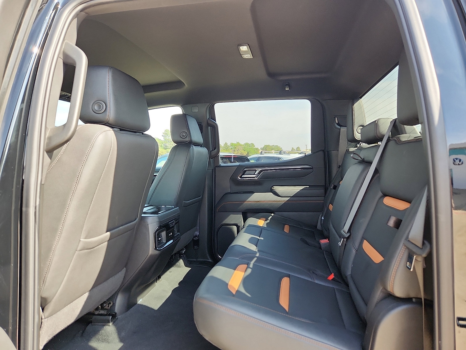 Used 2025 GMC Sierra 1500 AT4 AWD/4WD image 12