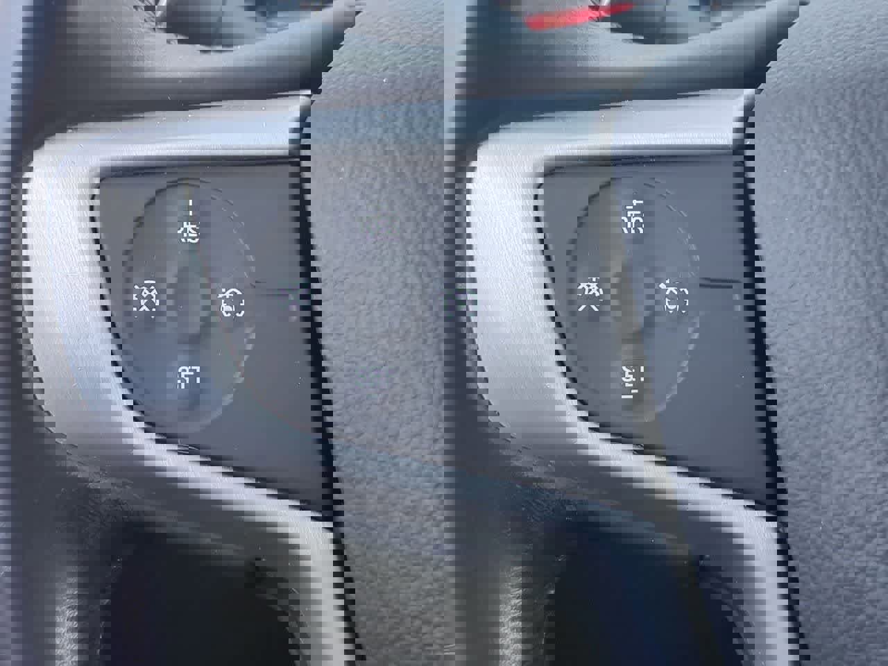 Used 2019 GMC Acadia SLT image 25