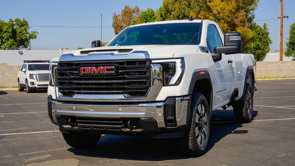 New 2026 GMC Sierra 2500 Pro w/ 1SA Pro Safety Plus Package RWD image 2