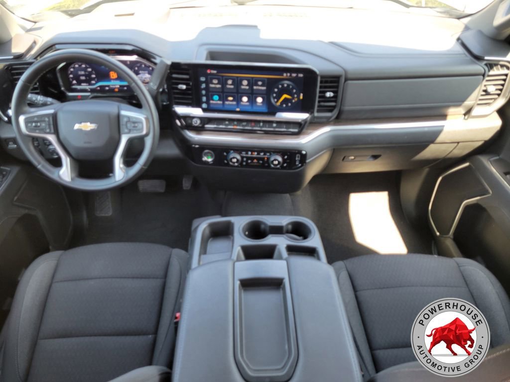 Used 2024 Chevrolet Silverado 1500 LT image 18
