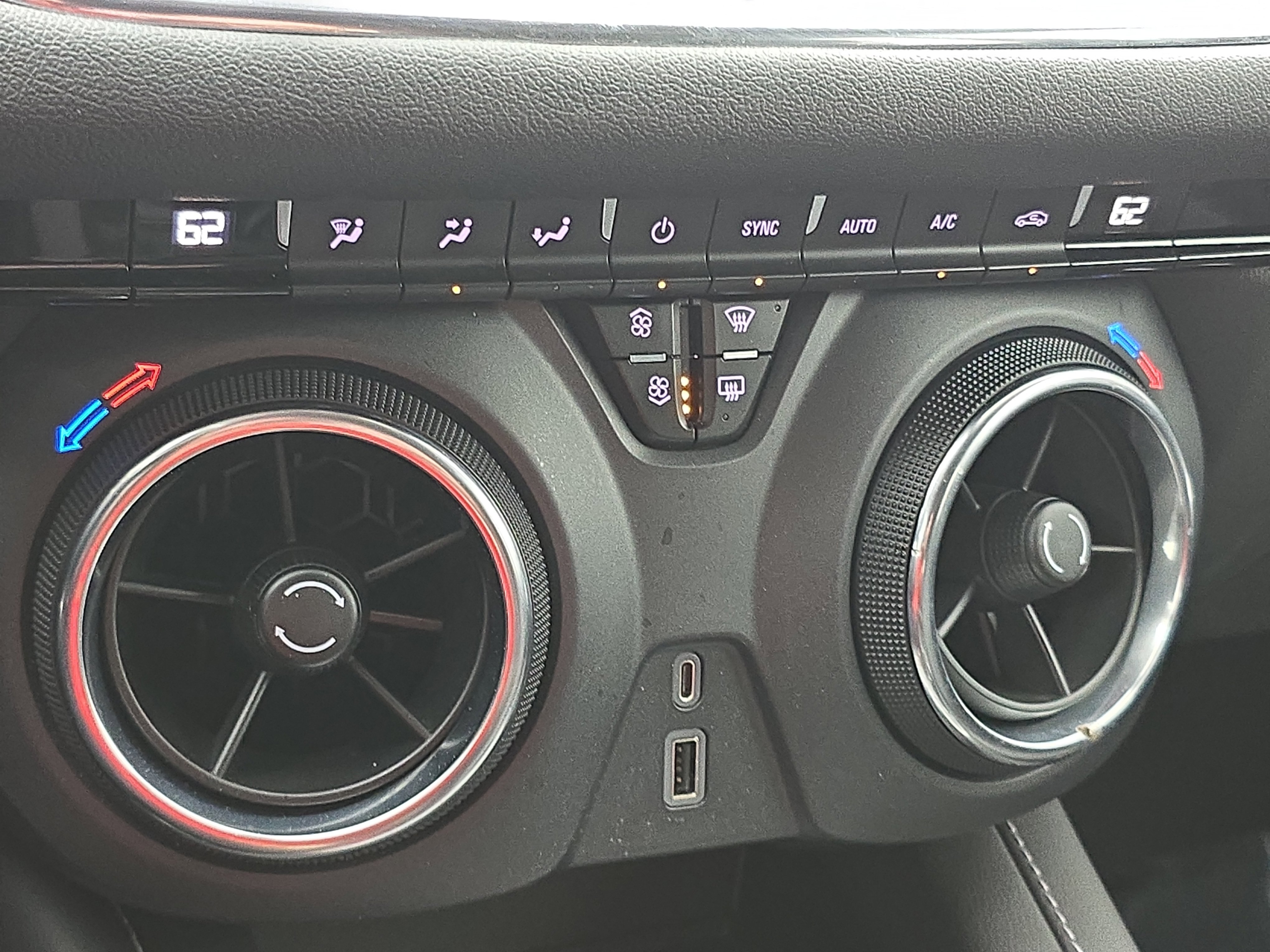 Used 2023 Chevrolet Blazer LT w/ Driver Confidence Package image 22