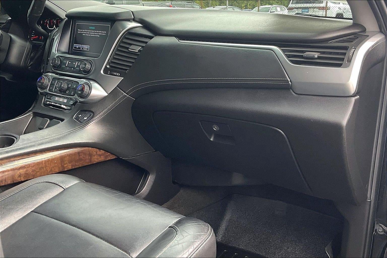 Used 2017 Chevrolet Suburban LT AWD/4WD image 16