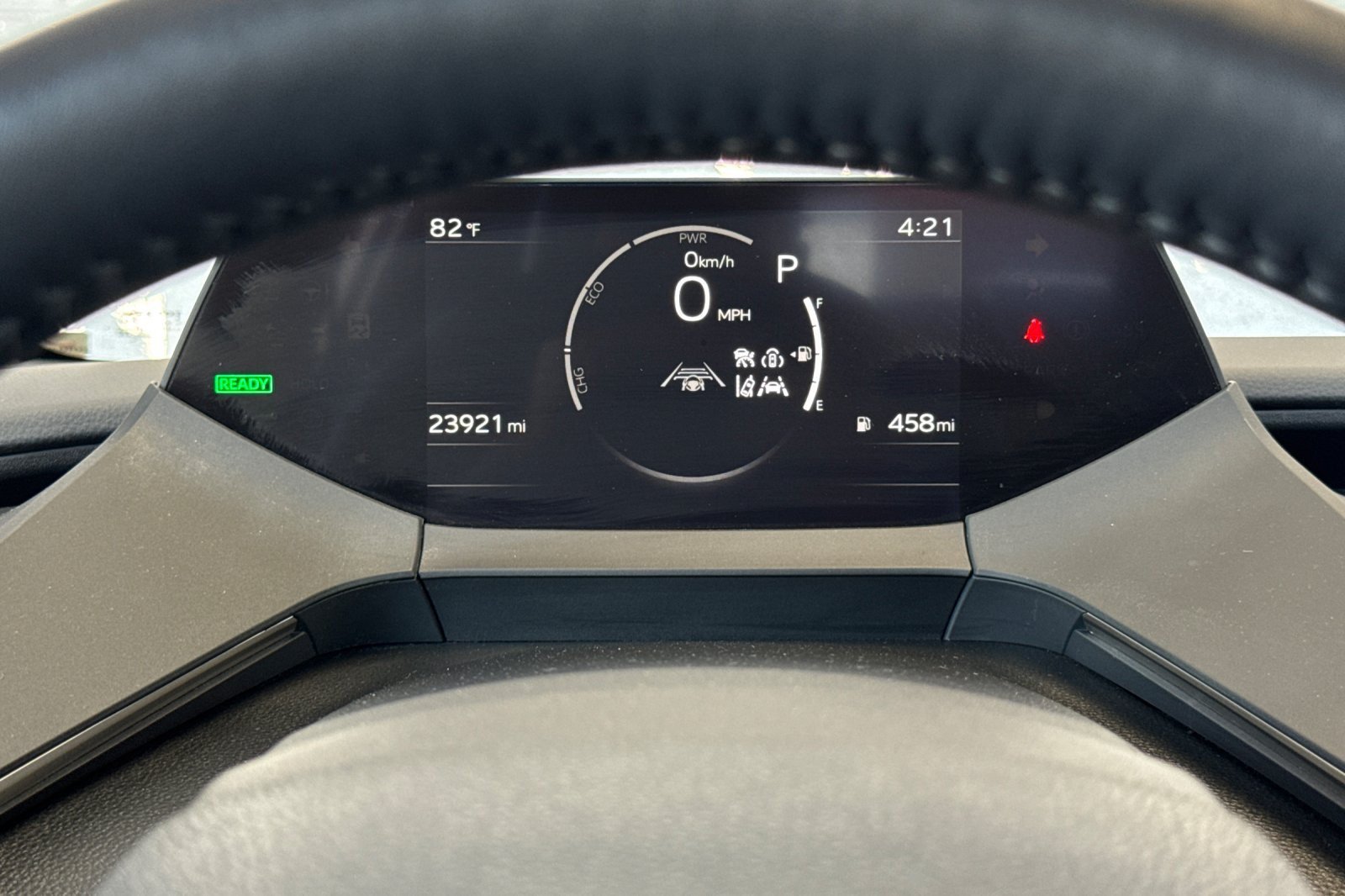 Certified 2025 Toyota Prius XLE FWD image 22