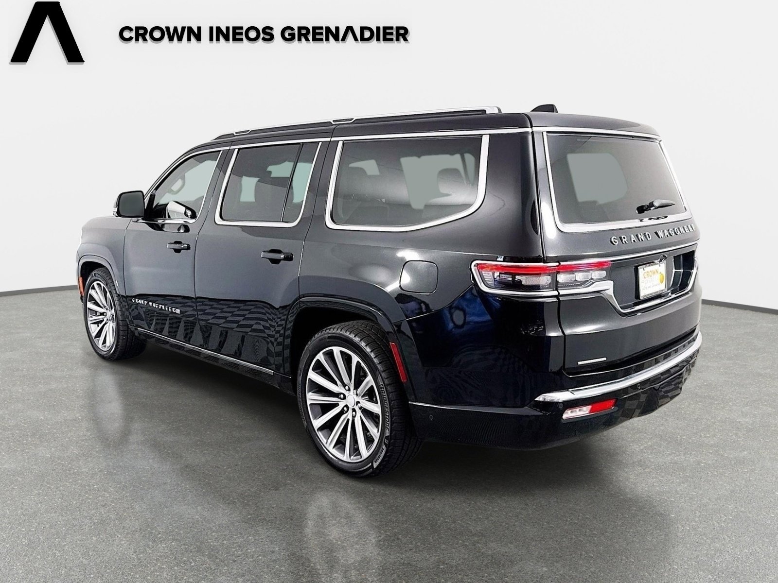 Used 2023 Jeep Grand Wagoneer 4WD image 8