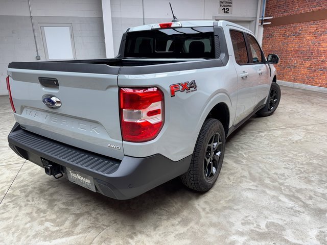 Used 2023 Ford Maverick Lariat w/ Lariat Luxury Package image 5