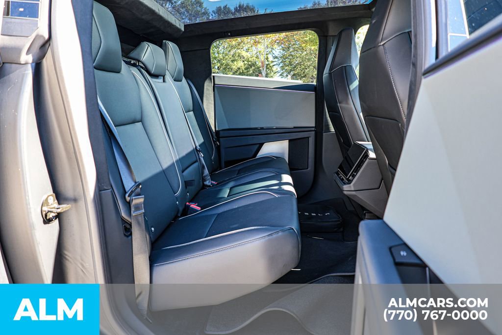 Used 2024 Tesla Cybertruck AWD Crew Cab image 22