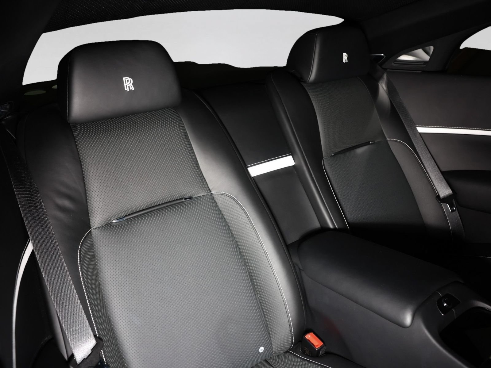 Used 2019 Rolls-Royce Wraith RWD image 41