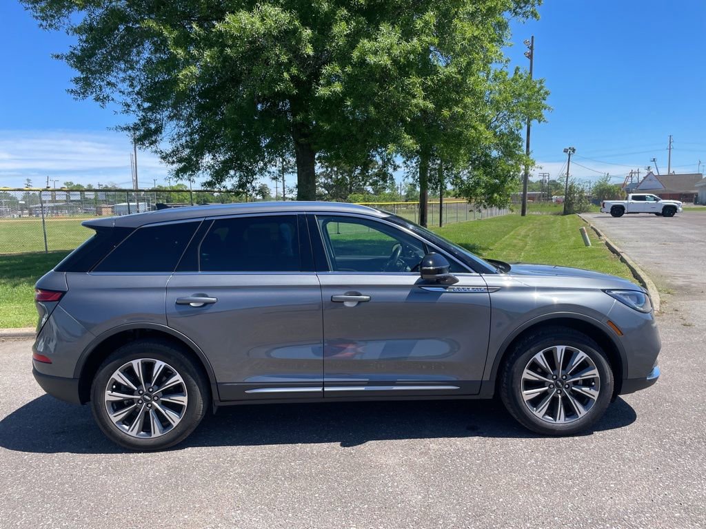 Used 2022 Lincoln Corsair Reserve AWD/4WD image 8