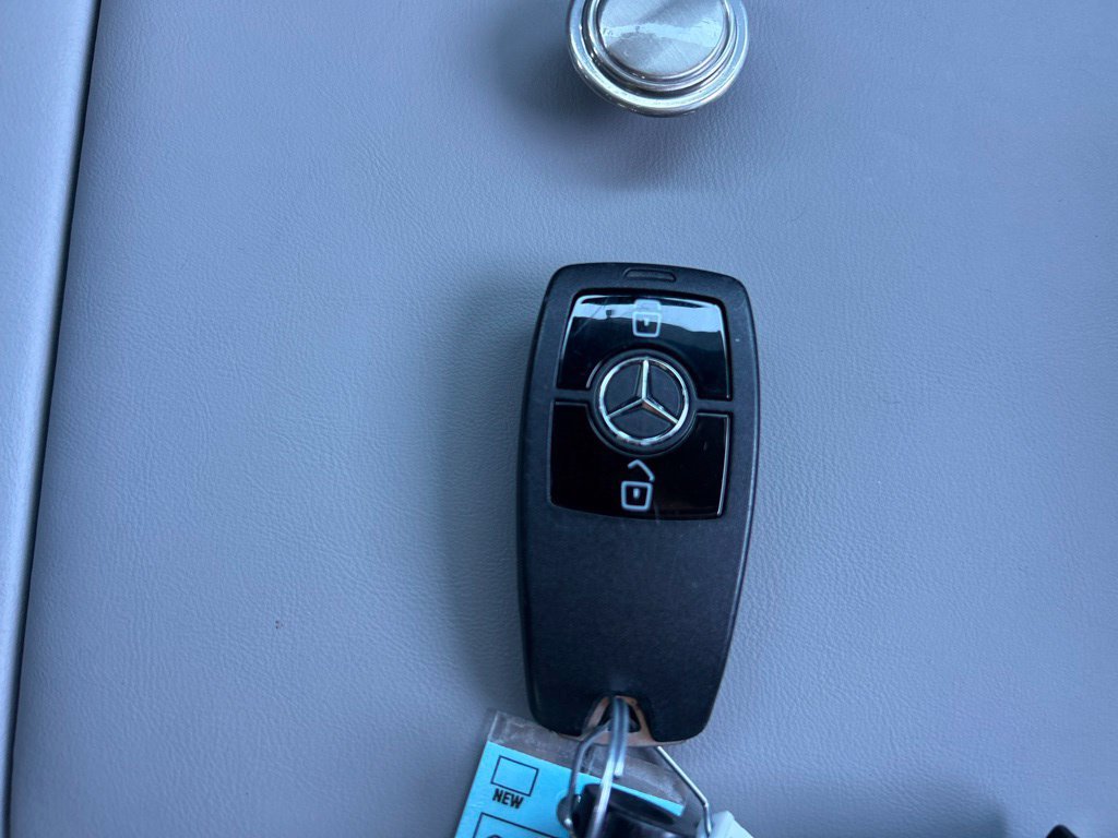 Used 2022 Mercedes-Benz Sprinter 2500 image 50