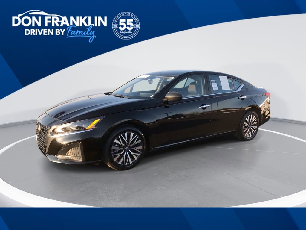 Used 2024 Nissan Altima 2.5 SV video 1