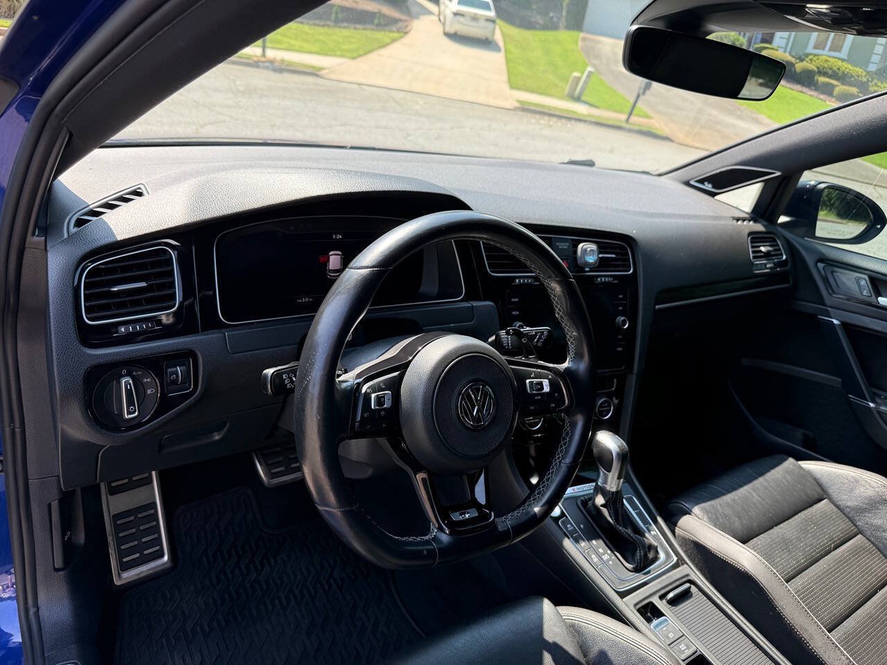 Used 2019 Volkswagen Golf R 4-Door AWD/4WD image 46