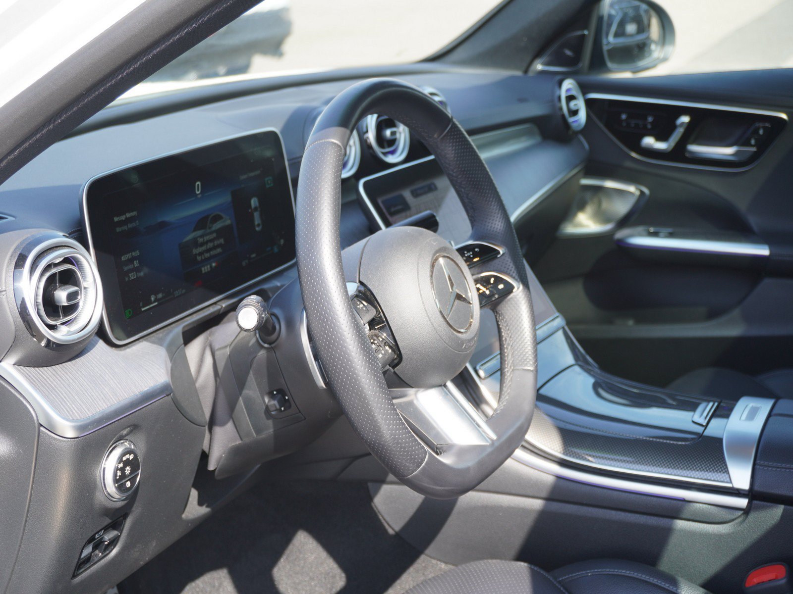 Used 2023 Mercedes-Benz C 300 Sedan image 20