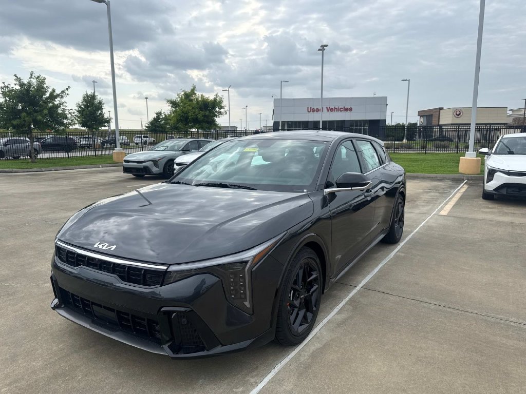 New 2026 Kia K4 GT-Line Turbo FWD image 3