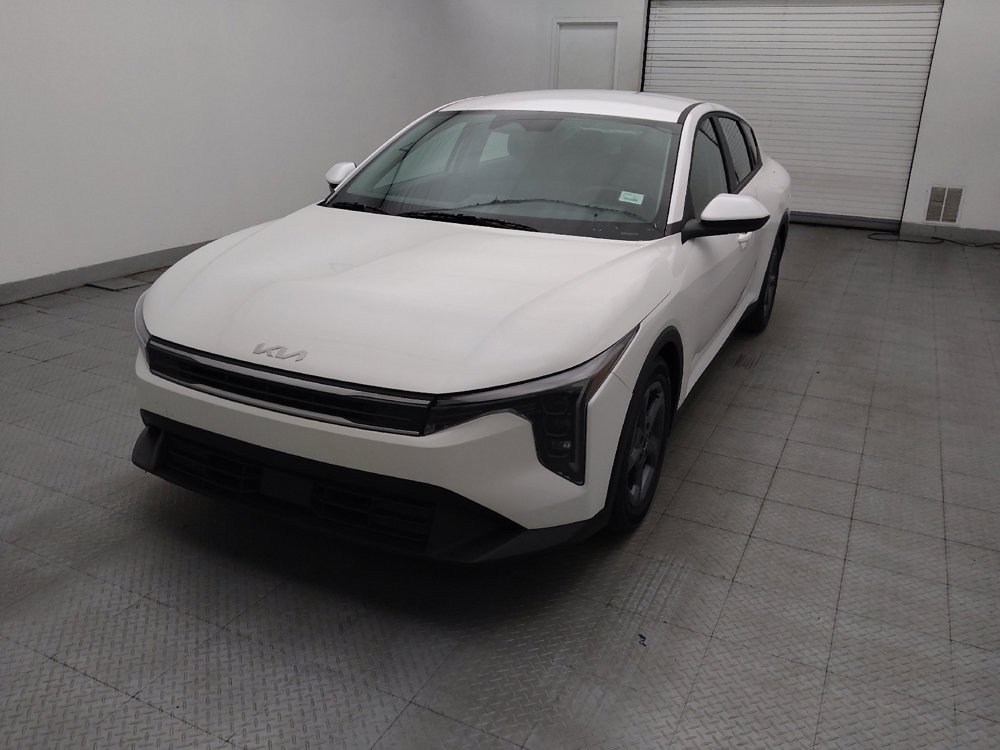 Used 2025 Kia K4 FWD image 15