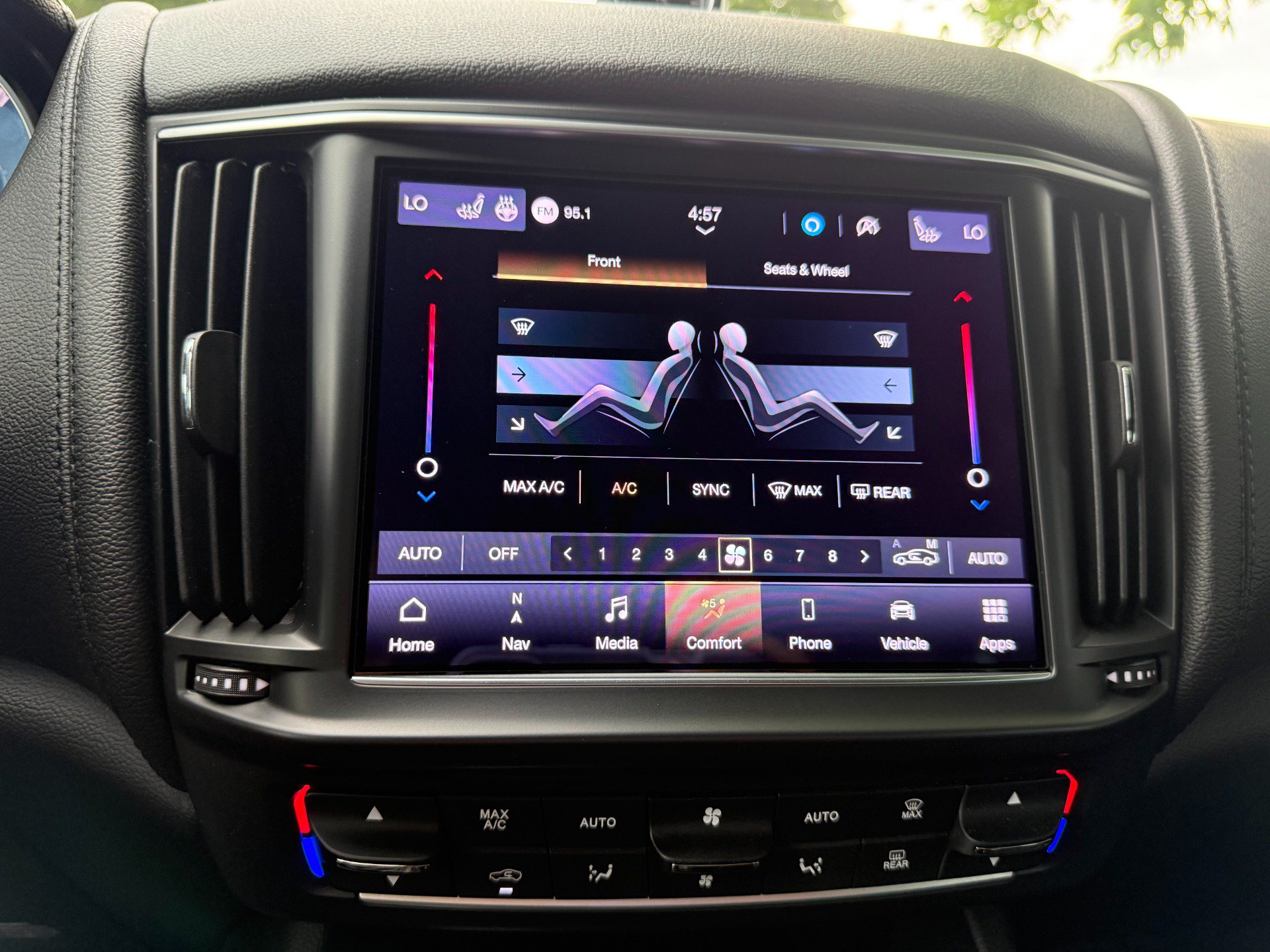 Used 2022 Maserati Levante Modena AWD/4WD image 49