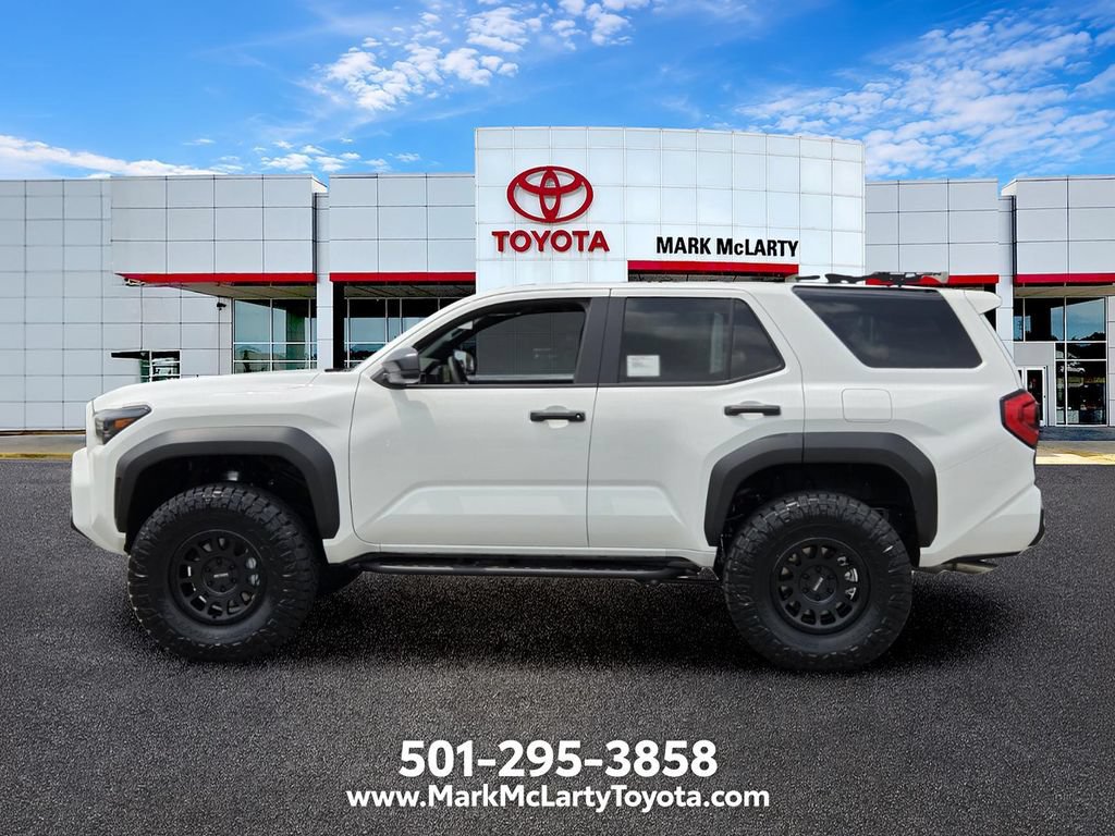 New 2026 Toyota 4Runner SR5 AWD/4WD image 2