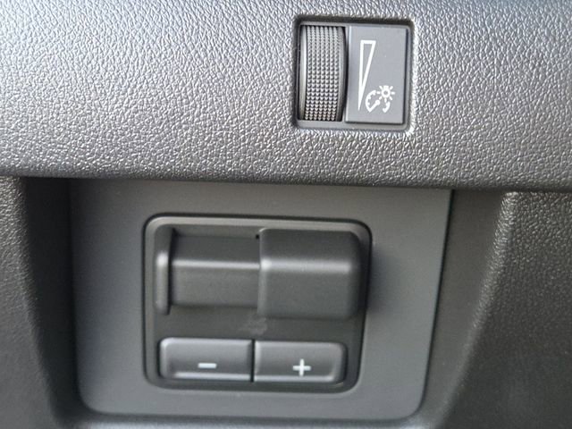 New 2026 GMC Canyon Elevation w/ Convenience Package image 15