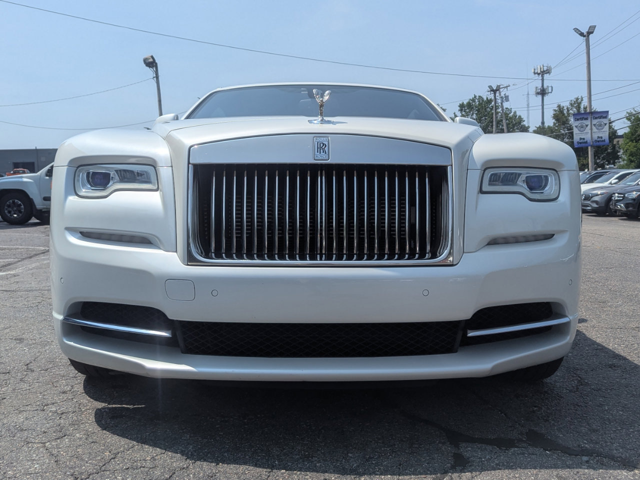 Used 2018 Rolls-Royce Dawn image 4