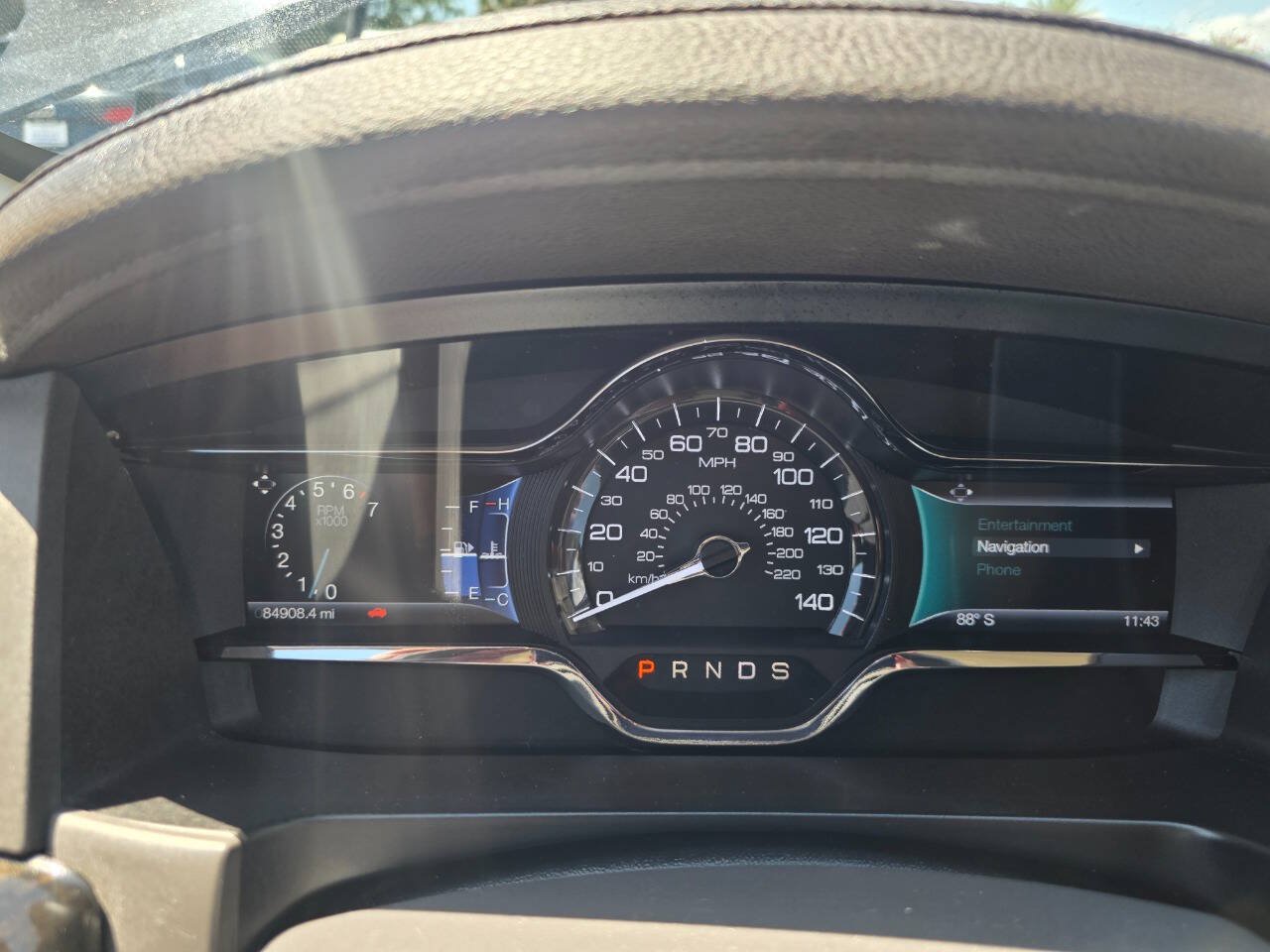 Used 2014 Lincoln MKS w/ Equipment Group 101A FWD image 16
