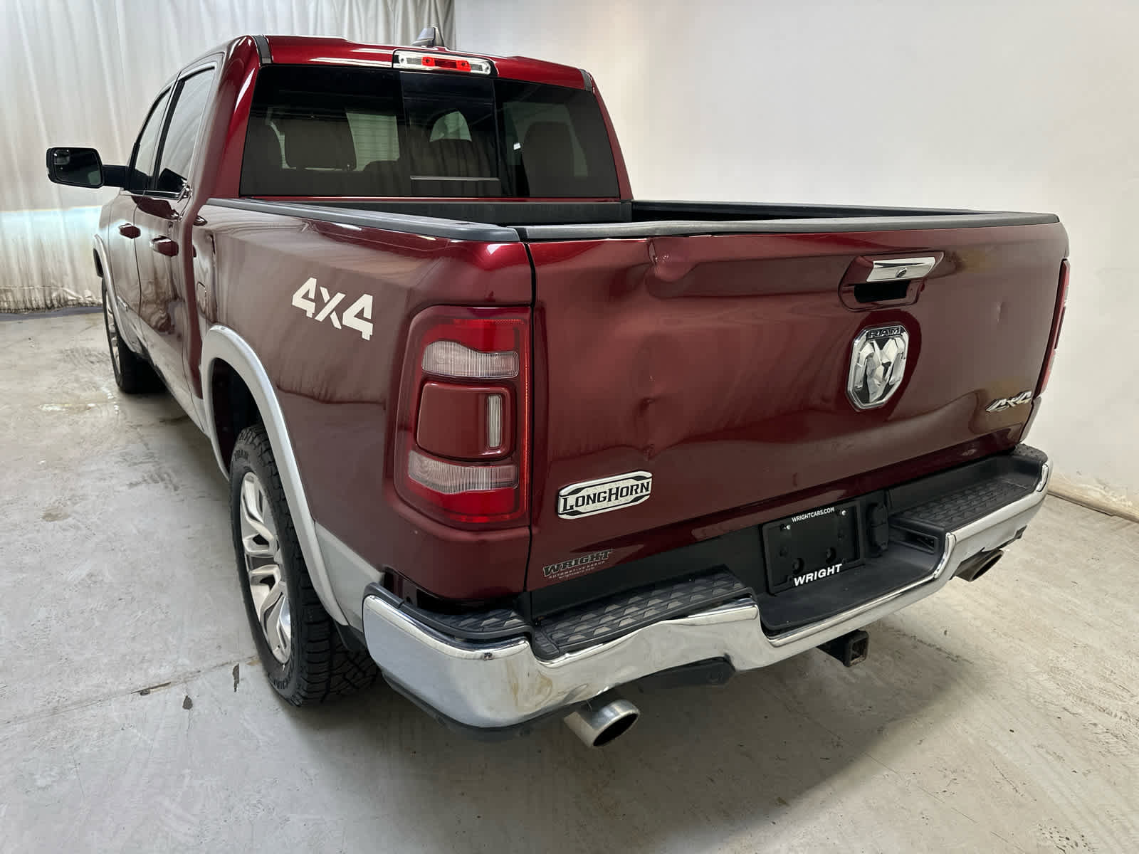 Used 2019 RAM 1500 Laramie Longhorn image 2