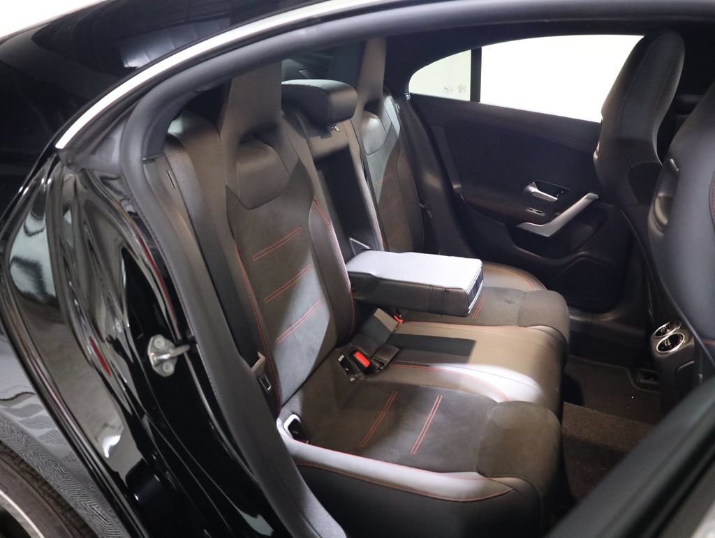 Used 2023 Mercedes-Benz CLA 250 4MATIC image 47