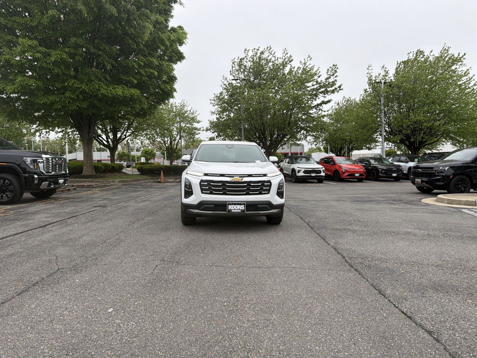 New 2026 Chevrolet Equinox LT w/ Safety and Technology Package AWD/4WD image 11