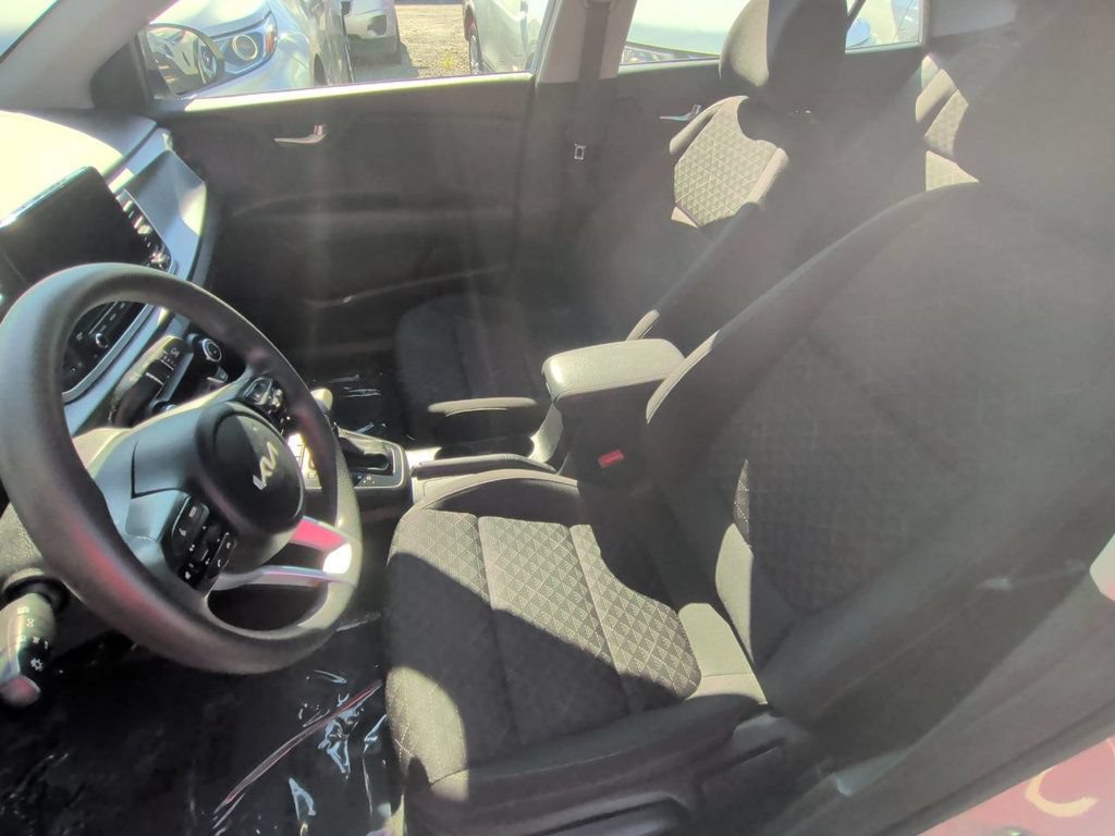 Used 2023 Kia Rio S w/ Technology Package FWD image 14