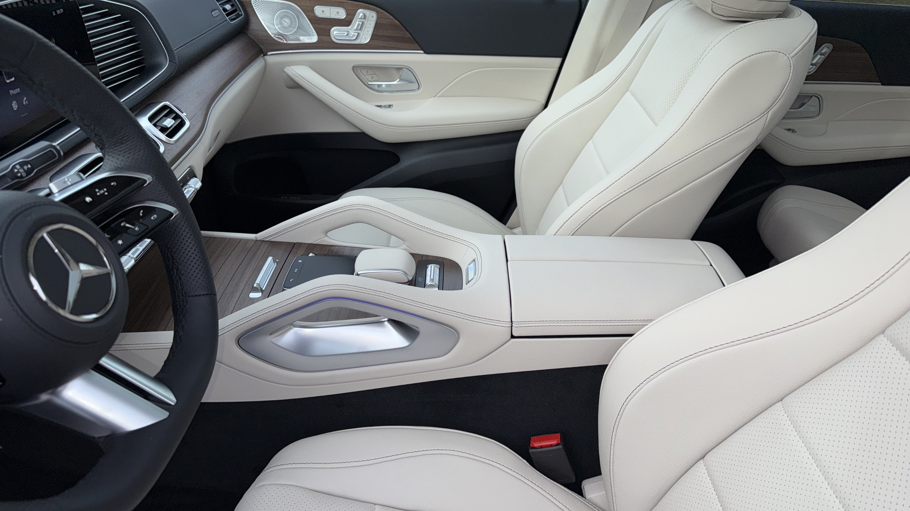 Certified 2026 Mercedes-Benz GLS 450 4MATIC image 21