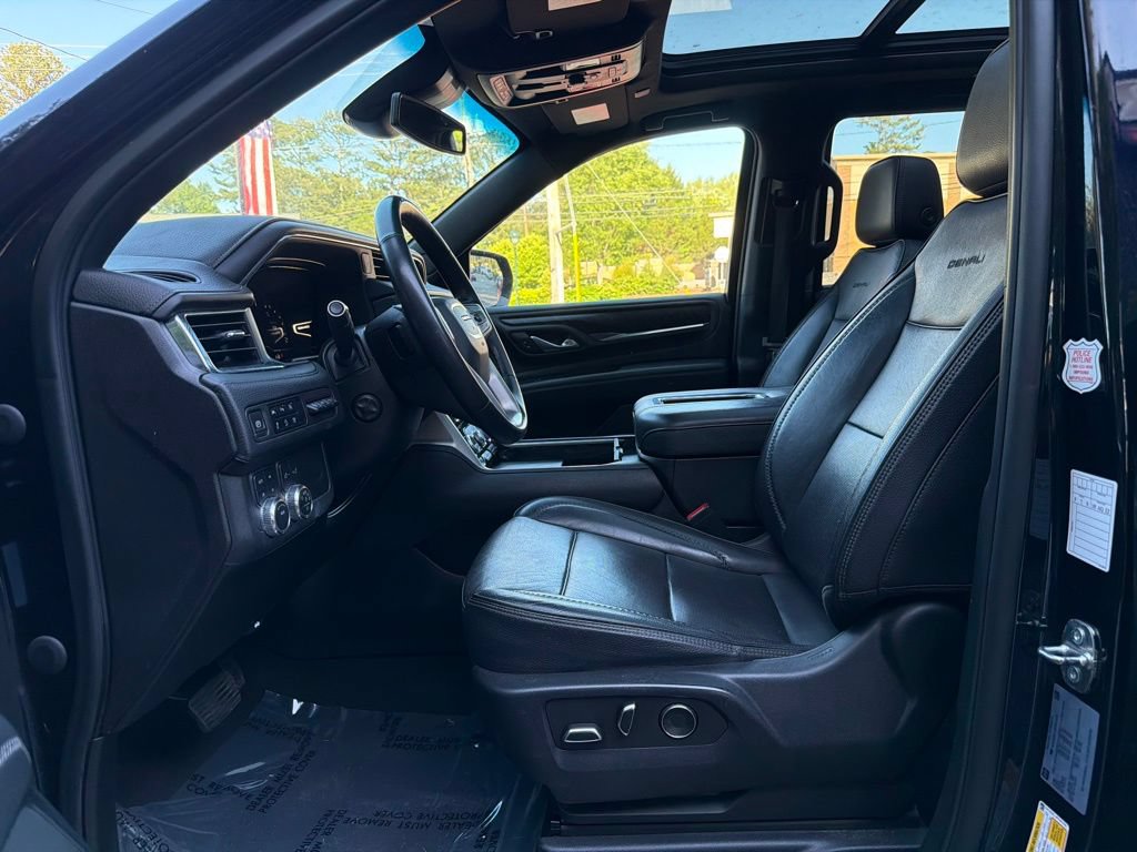 Used 2023 GMC Yukon Denali AWD/4WD image 25