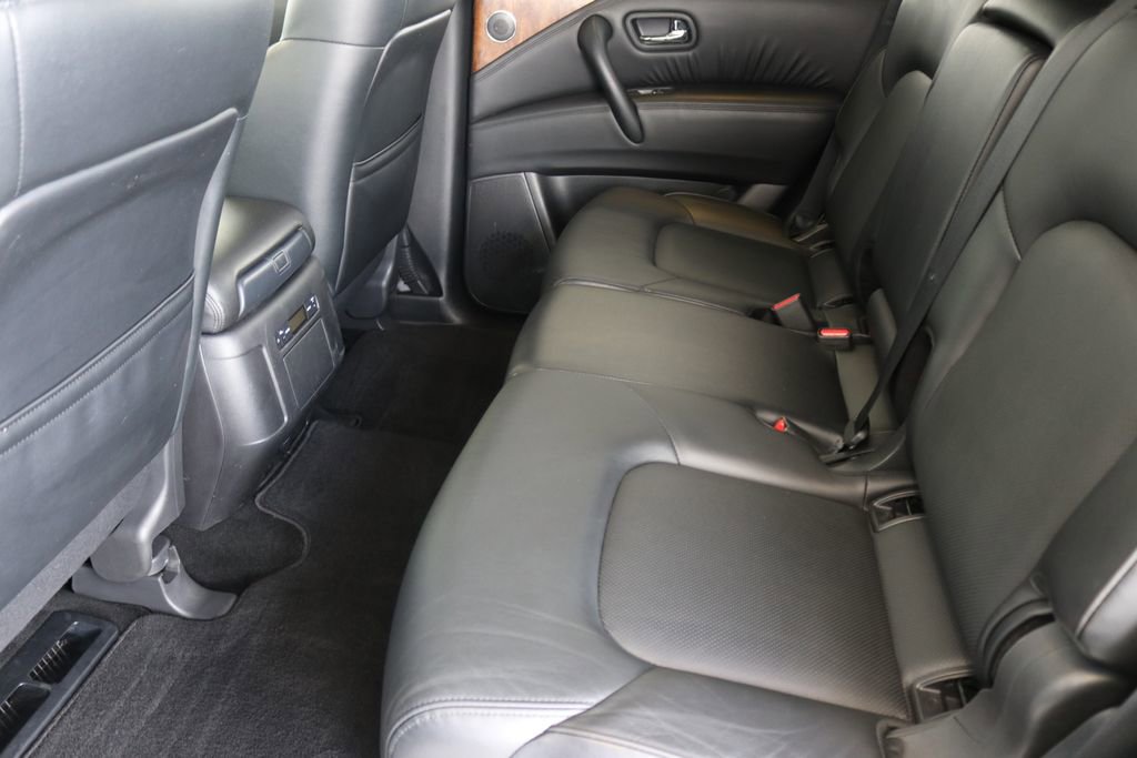 Used 2024 Nissan Armada SL image 24