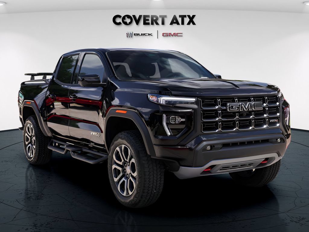 Used 2024 GMC Canyon AT4 w/ AT4 Premium Package AWD/4WD image 9