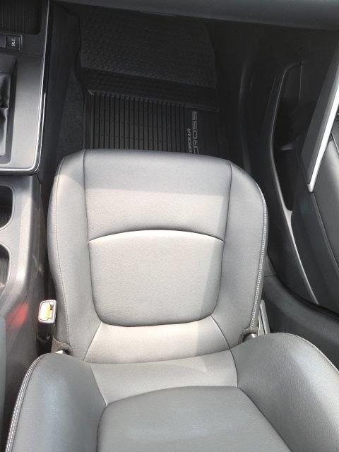 Used 2026 Toyota Corolla Cross XLE FWD image 19