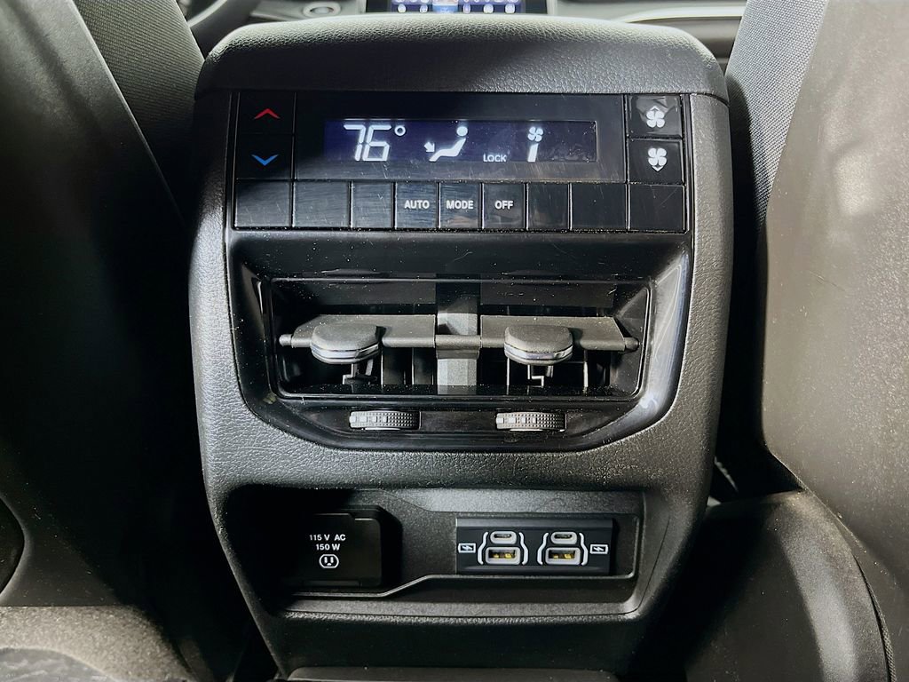 Used 2023 Jeep Grand Cherokee L Laredo AWD/4WD image 32