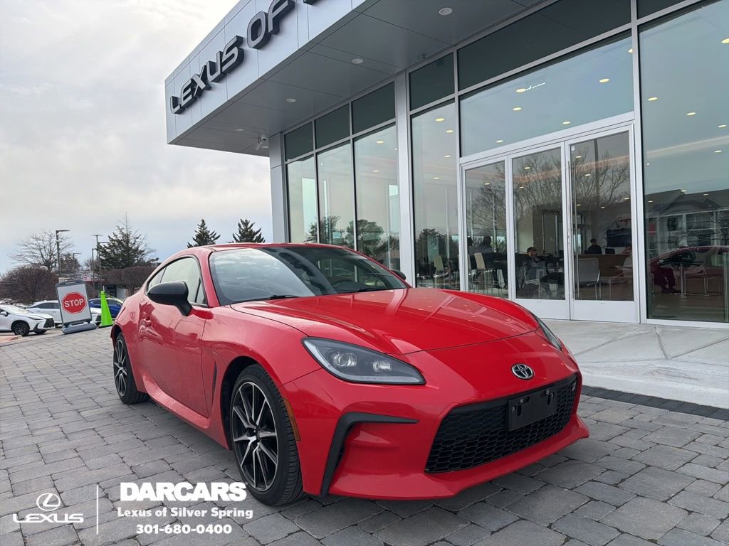 Used 2022 Toyota GR86 image 1